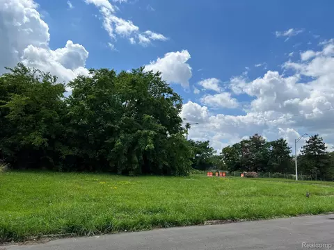 5287 Stanton St, Detroit, MI 48208