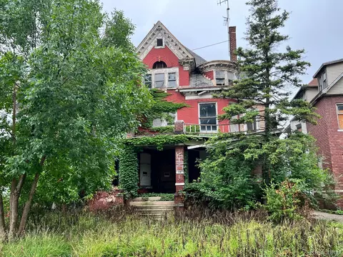 251 Chandler St, Detroit, MI 48202