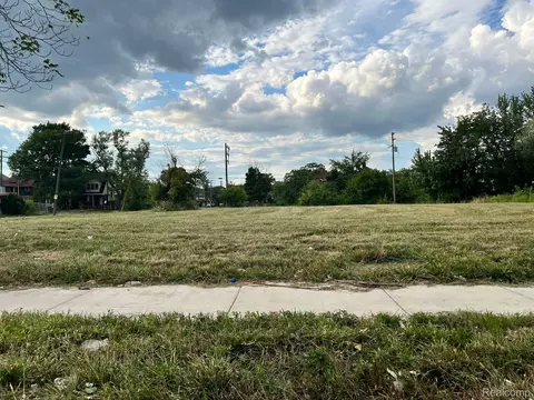 2229 W Grand Blvd, Detroit, MI 48208