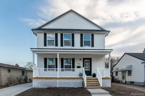 1722 E Hayes Ave, Hazel Park, MI 48030