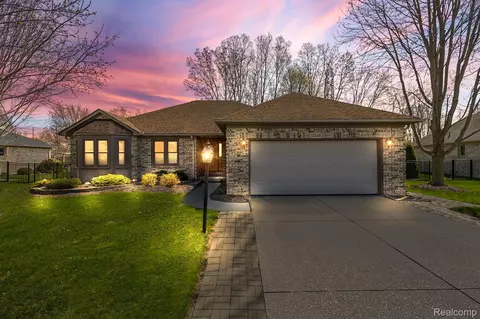 57448 Nicholas Dr, Washington, MI 48094
