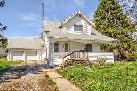 3506 Chicago Blvd, Flint, MI 48503