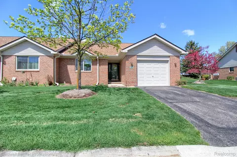 46144 Reedgrass Ln, Van Buren, MI 48111