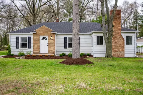 21000 Mada Ave, Southfield, MI 48075