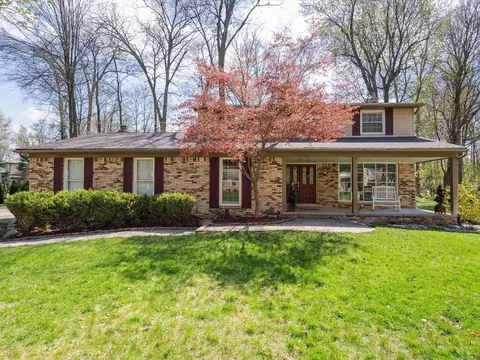47959 Liberty Dr, Shelby Township, MI 48315