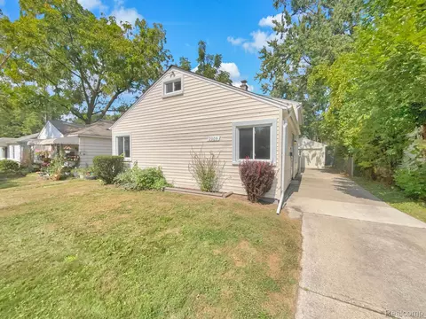 2309 Dallas Ave, Royal Oak, MI 48067