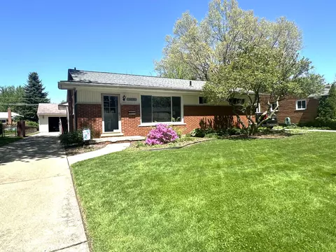 16950 Elizabeth St, Beverly Hills, MI 48025