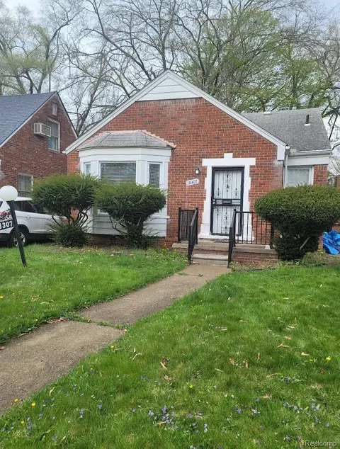 18307 Warwick St, Detroit, MI 48219
