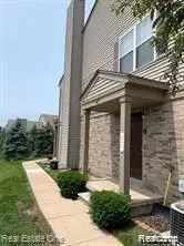 14117 Watersway Dr, Gibraltar, MI 48173