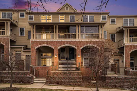 3930 Forester Blvd 5 Blvd, Auburn Hills, MI 48326