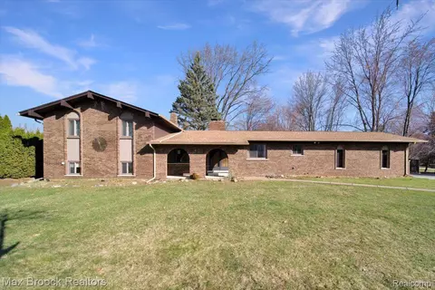 14315 24 Mile Rd, Shelby Township, MI 48315