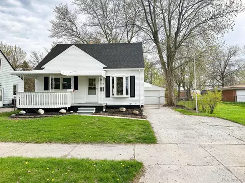 3344 Alvina Ave, Warren, MI 48091