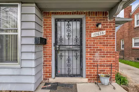 12658 Woodmont Ave, Detroit, MI 48227
