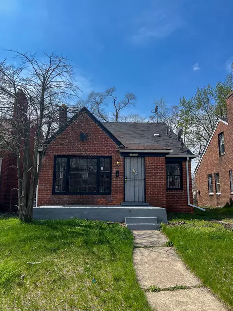 15711 Birwood St, Detroit, MI 48238