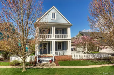 418 Patriot St, Canton, MI 48188