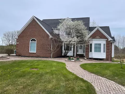7476 Tara, Goodrich, MI 48438