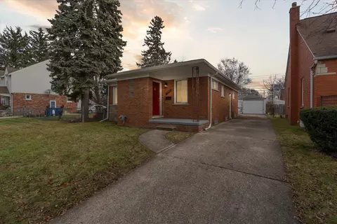 20806 Syracuse Ave, Warren, MI 48091