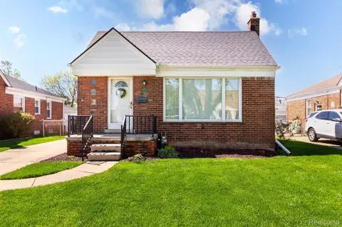15115 Euclid Ave, Allen Park, MI 48101