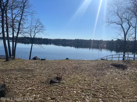 00 Latham Rd, Plainfield, MI 48348