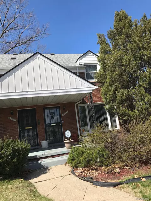 18115 Meyers Rd, Detroit, MI 48235