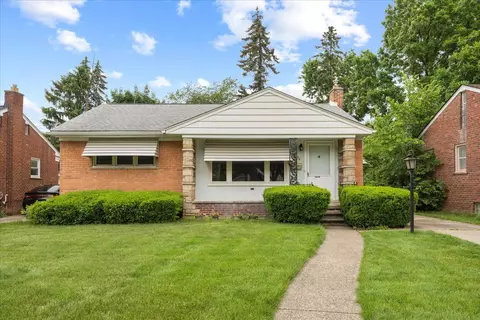 2034 Carlysle St, Dearborn, MI 48124