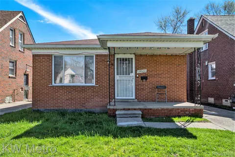 19380 Fairport St, Detroit, MI 48205