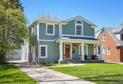 1898 Birmingham Blvd, Birmingham, MI 48009