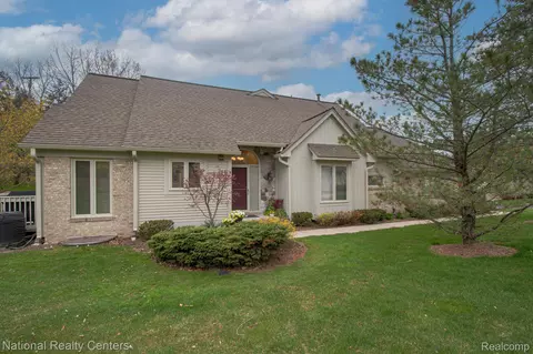 127 Hampton, Northville, MI 48168