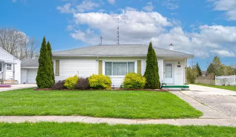425 Wisler St, Davison, MI 48423
