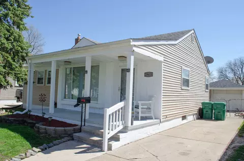 29615 Sheridan St, Garden City, MI 48135