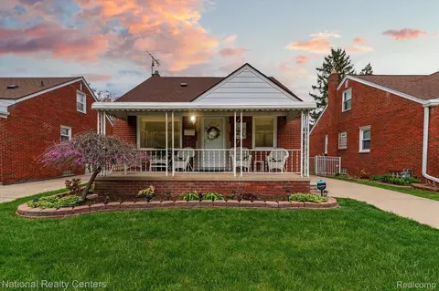 13356 Birrell St, Southgate, MI 48195