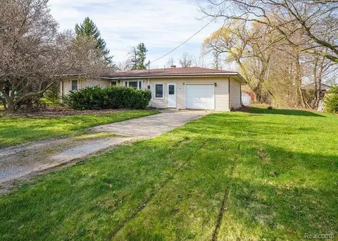 4625 Rathbun Rd, Taymouth, MI 48415