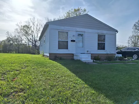 248 Seward St, Pontiac, MI 48342