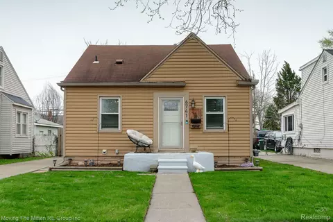 6741 Ziegler St, Taylor, MI 48180