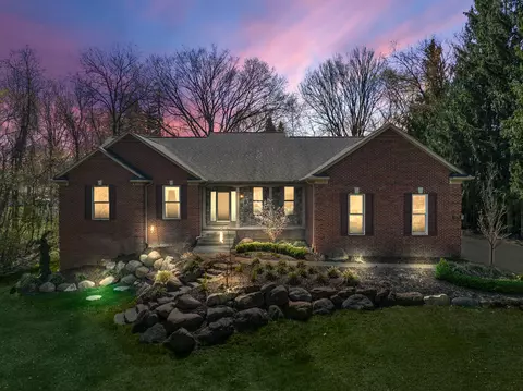 11170 Jonathan Ln, Bruce Township, MI 48065