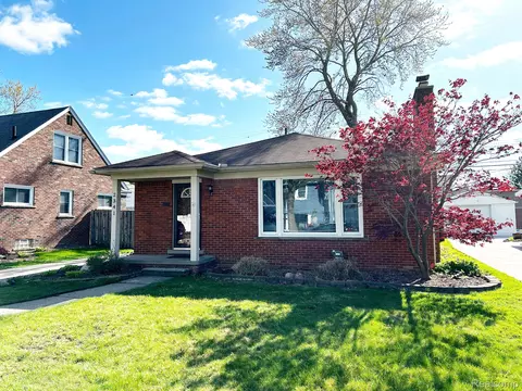 2341 Hawkins Ave, Royal Oak, MI 48073