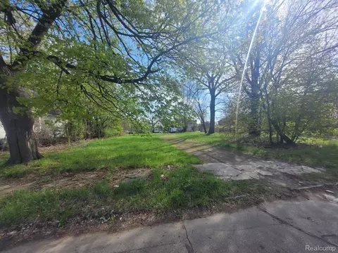 3432 Beals St, Detroit, MI 48214