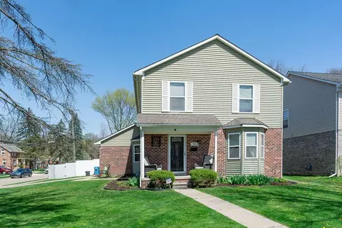 772 W Gardenia Ave, Madison Heights, MI 48071