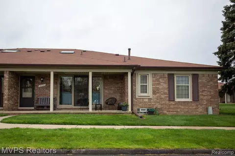 14728 Bristol Crt Ct, Shelby Township, MI 48315