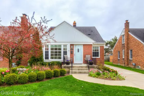 1209 Larkmoor Blvd, Berkley, MI 48072