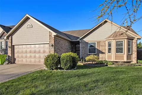 27185 Telstar St, Chesterfield, MI 48051
