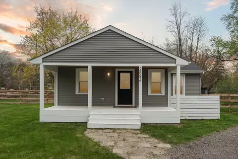 2884 Motorists Dr, Highland, MI 48356