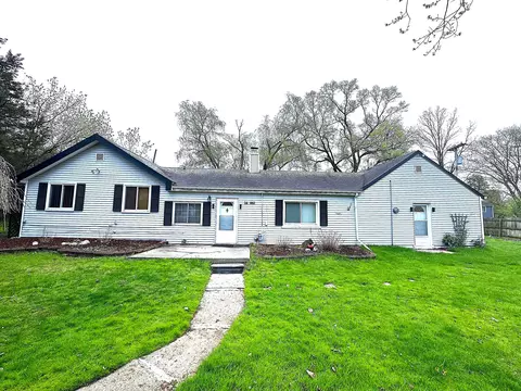 24016 Haynes St, Farmington Hills, MI 48336