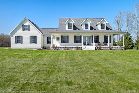 2935 Carina Dr, Deerfield, MI 48461
