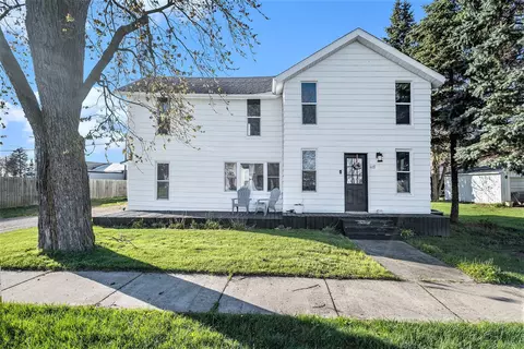 117 E Main St, Otisville, MI 48463