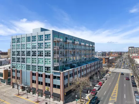 100 W 5th St #606, Royal Oak, MI 48067