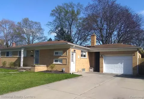 29207 Jacquelyn Dr, Livonia, MI 48154