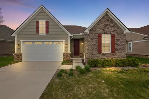17242 Garden Ridge Ln, Northville, MI 48168