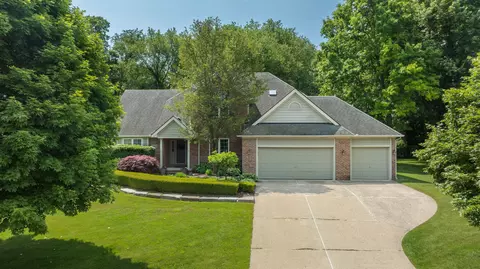 2080 Rob Rdg, Commerce, MI 48390