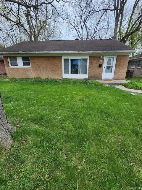 28455 Parkwood St, Inkster, MI 48141